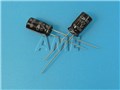 ELYT 1/160V - 105   kondenzátor elektrolytický 1uF/160V - 105° radiální