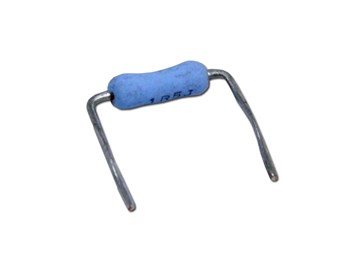 TR1 0R82 / 1W