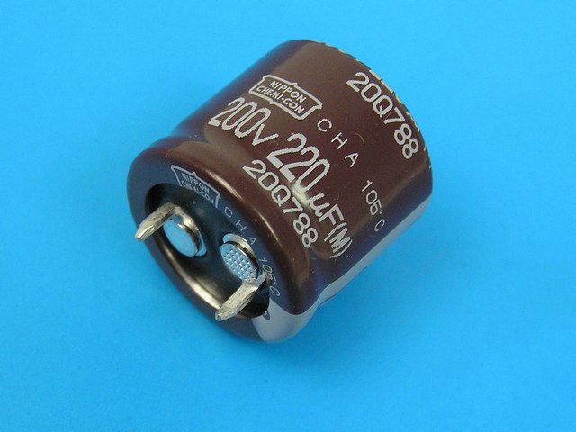220uF/200V - 105°C Nippon CHA kondenzátor elektrolytický,  high ripple current