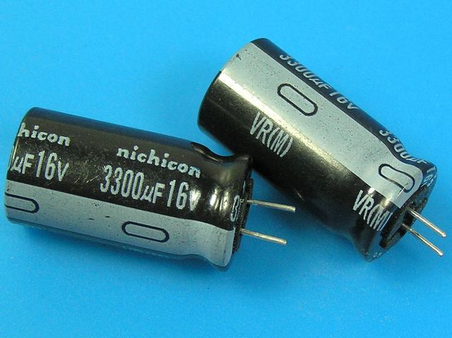 3300uF/16V - 85°C Nichicon VR kondenzátor elektrolytický