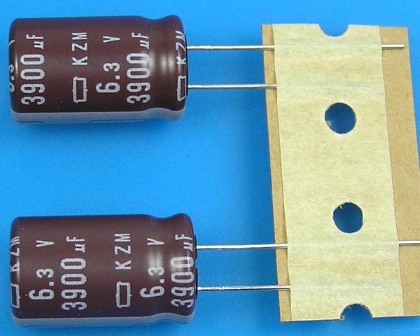 3900uF/6,3V - 105°C Nippon  KZM kondenzátor elektrolytický, low ESR, long life, high ripple current