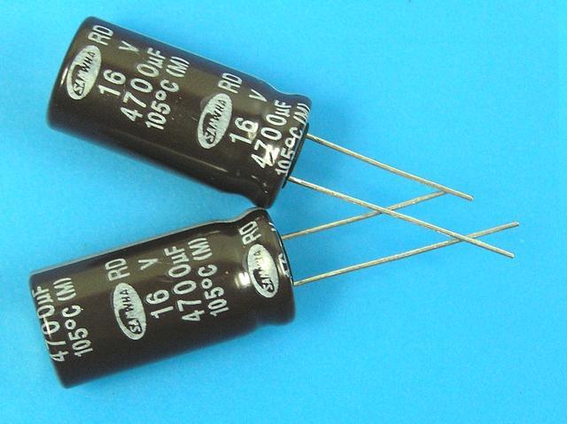 4700uF/16V - 105°C Samwha RD   kondenzátor elektrolytický