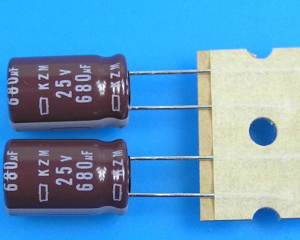 680uF/25V - 105°C Nippon  KZM kondenzátor elektrolytický, low ESR, long life, high ripple current