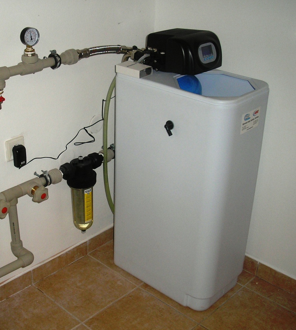 Automatický změkčovač vody BlueSoft 1650 F / 100