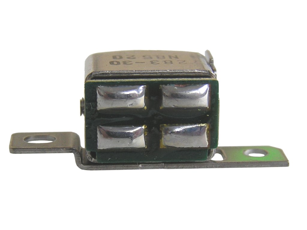 Hlava stereo 210 ohm NEC 079-AA-0245 / 283-30, krátká montáž. kazetové magnetofony