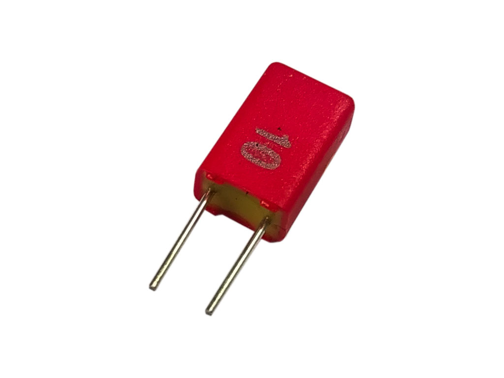 Kondenzátor fóliový 100nf / 40V AC, 63V DC, MKS, ±10%, polyester ( 104, 104J, 0.100uf ) RM= 2.5mm