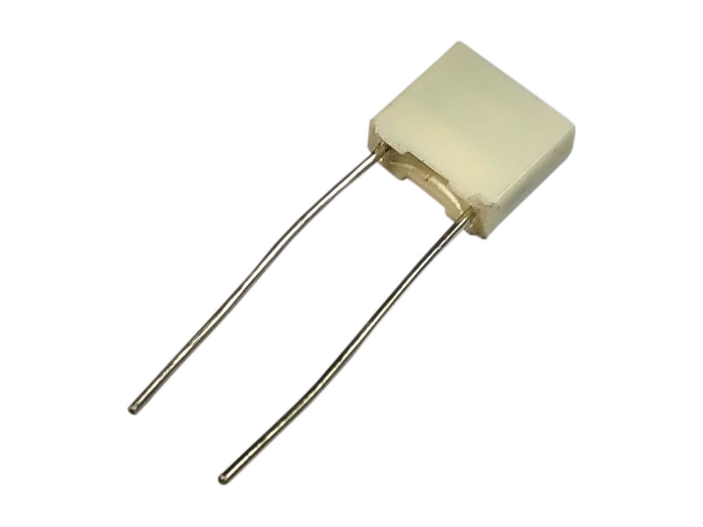 Kondenzátor fóliový 100nf / 40V AC, 63V DC, MKT, ±5%, polyester ( 104, 104J, 0.100uf ) RM= 5.0mm