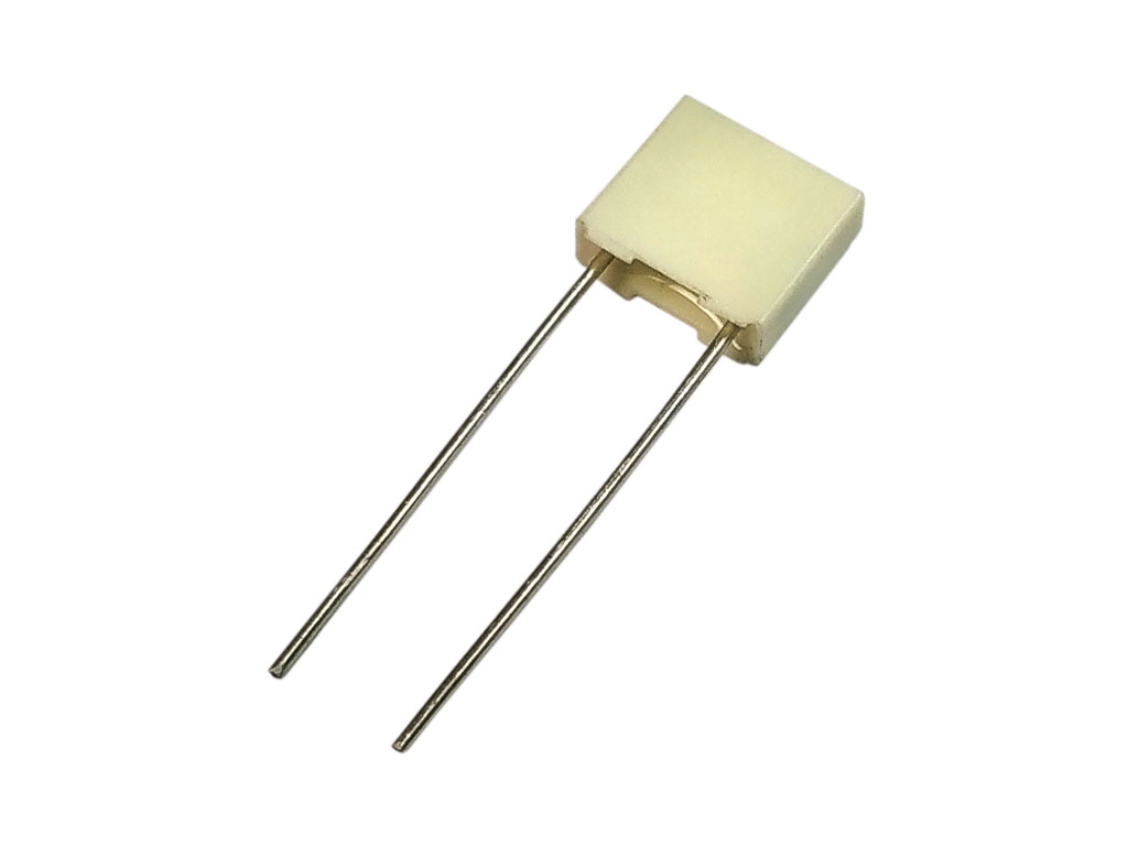 Kondenzátor fóliový 47nf / 63V AC, 100V DC,  MKT, ±5%,  polyester ( 473, 473J, 0.047uf ) RM= 5.0mm