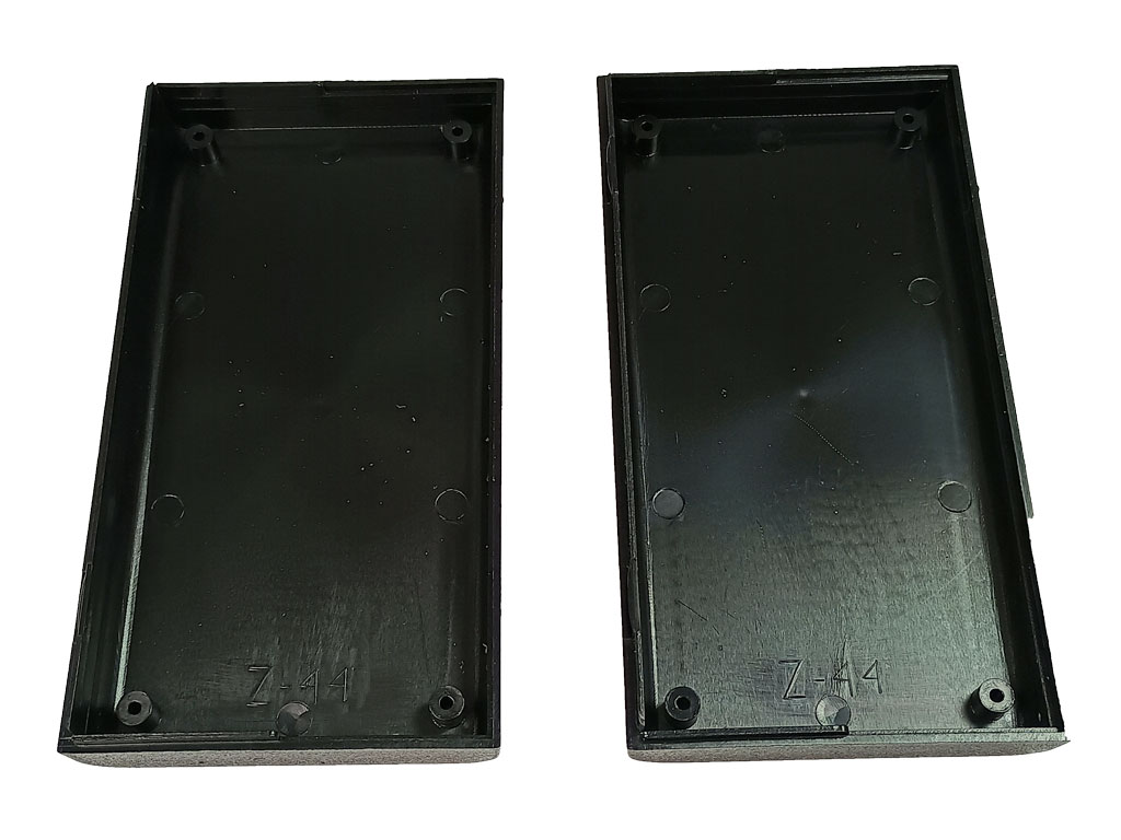 Krabička plastová, dvoudílná KP 33