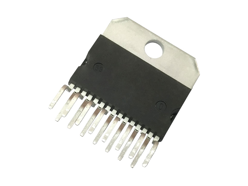 L4970 měnič DC/DC