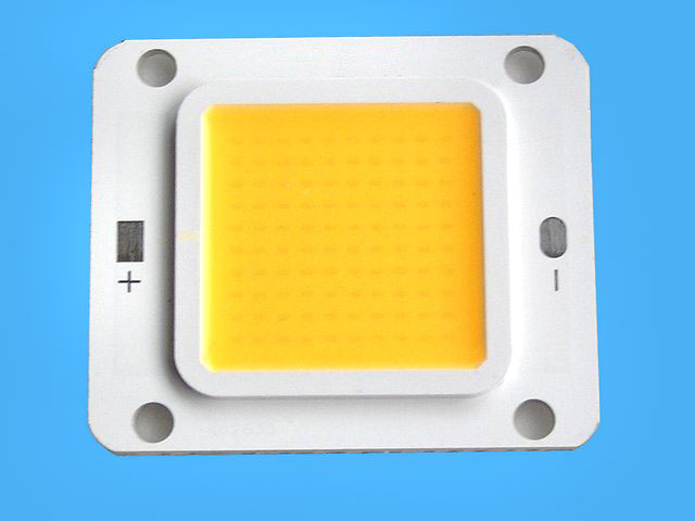 LED ČIP30W-12V / LED dioda COB 30W 12V / LEDCOB30W/12V / LED CHIP 30W12V - teplá bílá