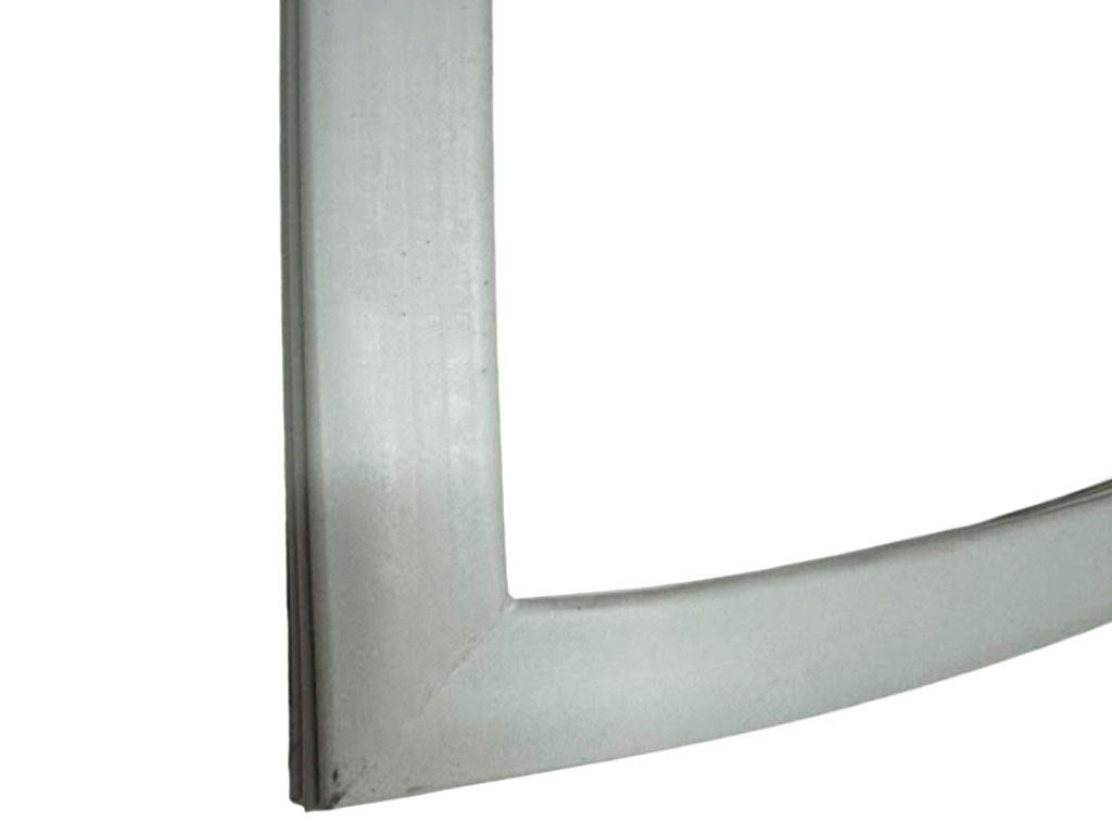 Magnetické těsnění dveří lednice C00914682 BEKO / GRUNDIG / ARCELIK, originál