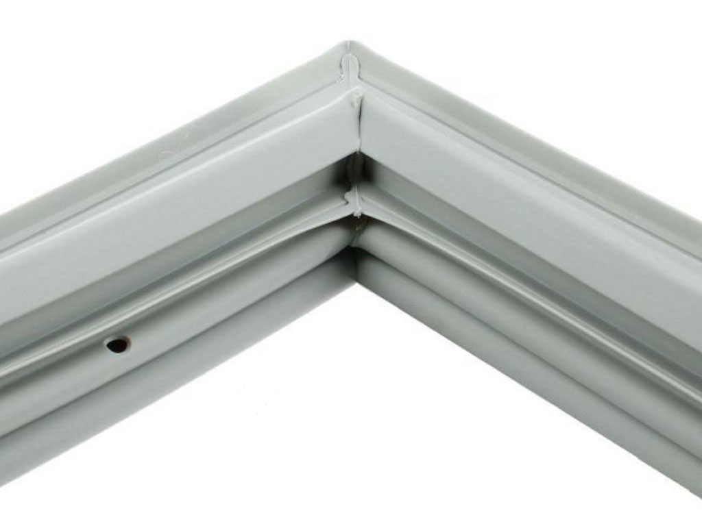 Magnetické těsnění dveří mrazáku do lednice C00875583 BEKO / GRUNDIG / ARCELIK, originál