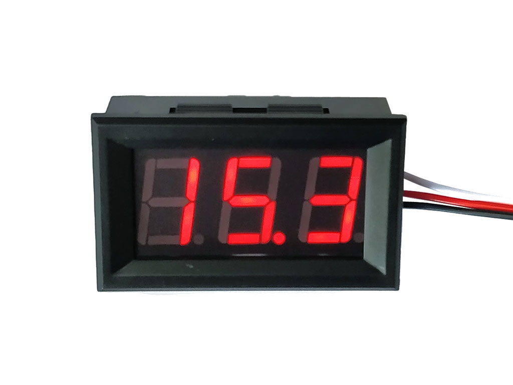 Měřidlo digitální panelové 0 - 30V LED displej voltmetr 3 místný displej - červený