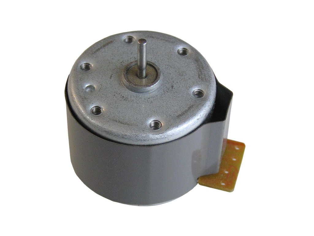 Motor magnetofonu 12V  CCW levotočivý Mitsumi MMI-6U2HWA dvourychlostní