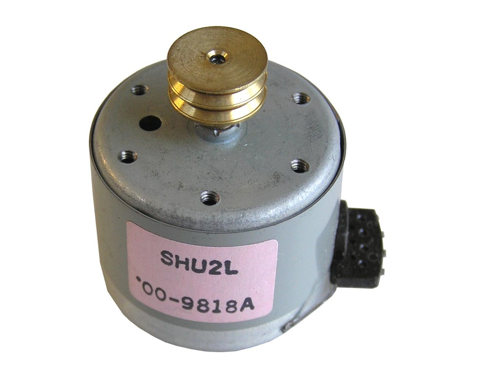 Motor magnetofonu 12V  CCW pravotočivý Sharp SHU2L dvourychlostní