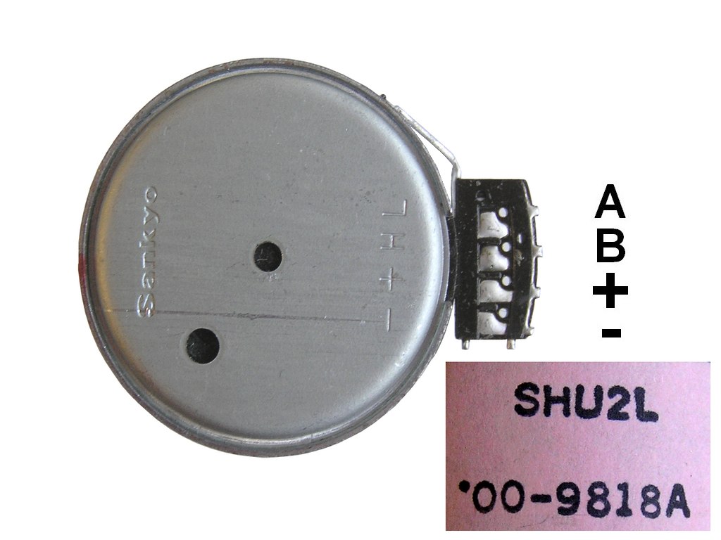 Motor magnetofonu 12V  CCW pravotočivý Sharp SHU2L dvourychlostní