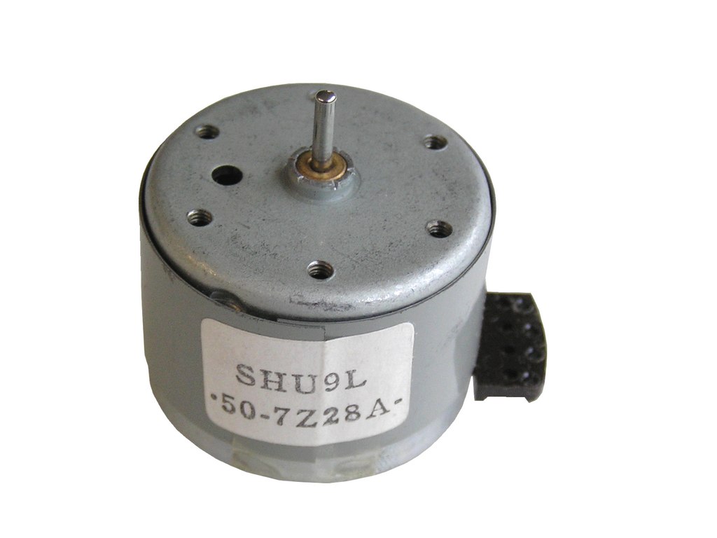 Motor magnetofonu 9V  CCW levotočivý Sharp SHU9L dvourychlostní