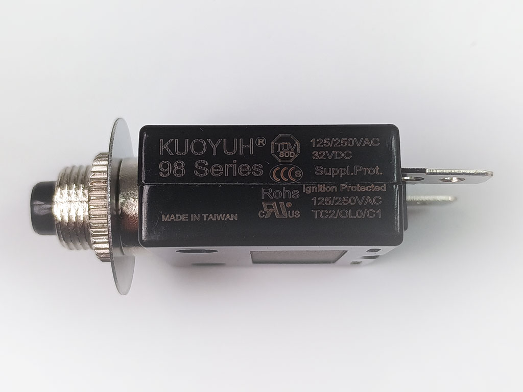 Nadproudový tepelný jistič 4A / 250V AC