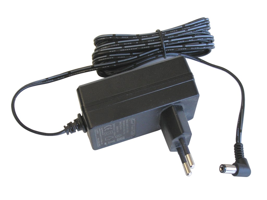 Napaječ pro spotřební elektroniku 24V 1,2A, AC adapter   