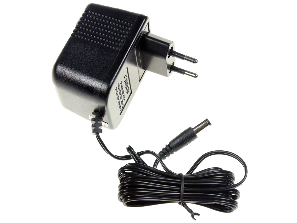 Napaječ univerzální 16V / 0.5A, konektor 5.5 x 2.1 mm