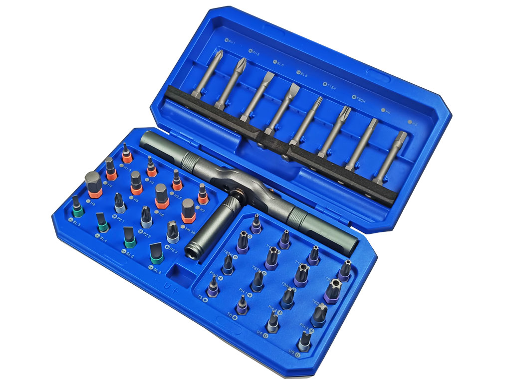 PCW08K precizní ráčnová sada 42 v 1, magnetický šroubovák s bity