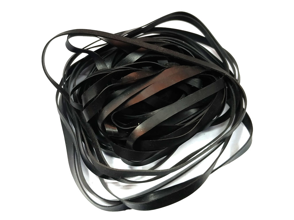 Řemenová sada s řemeny délky 40-135mm - 4 mm plochý