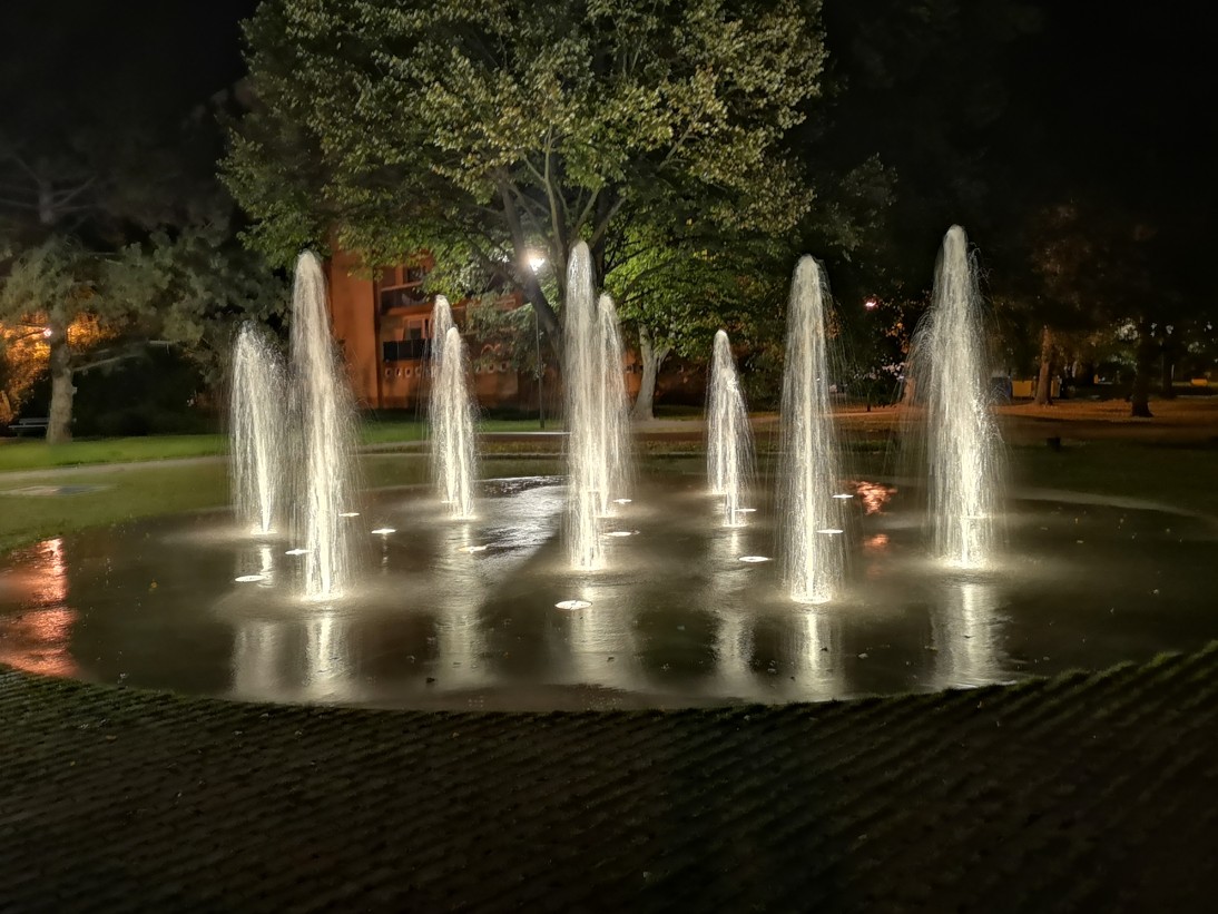 Světlo LED RISE nerez 12*3W, WW teplá bílá 3000 K, na noze,30degree, 24V DC