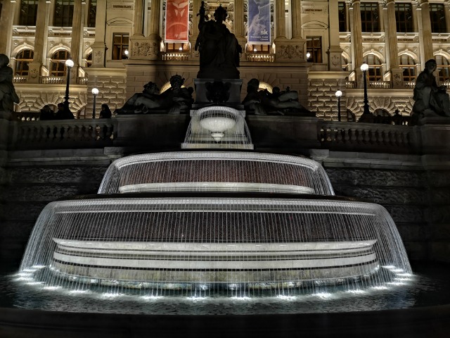 Světlo LED RISE nerez 9*3W, WW teplá bílá 3000 K, s otvorem, závit 6/4", 30degree, 24V DC