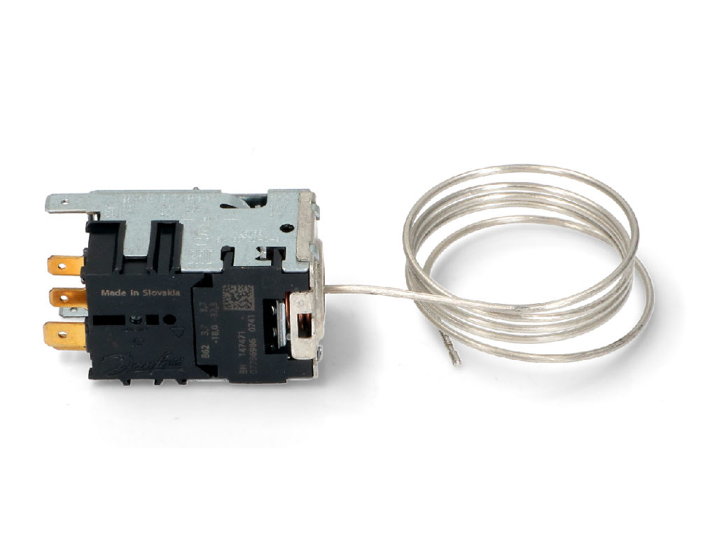 Termostat lednice Gorenje HZS2926, 597975 / 596249 / 147471 -  Danfoss 077B6184 / 077B6986 – mechanický termostat