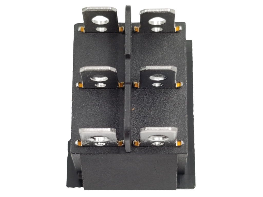 Tlačítko s nulovou polohou 30 x 22 mm, 15A / 250V