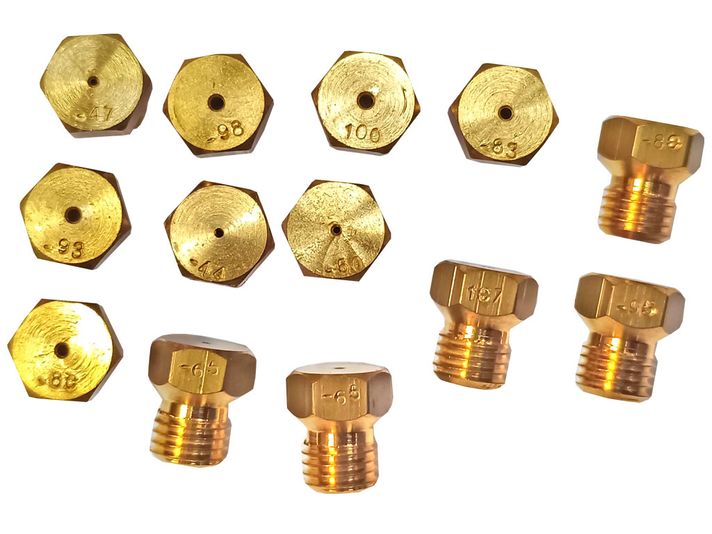 Trysky plynového vařiče 49028602 CANDY / HOOVER sada 