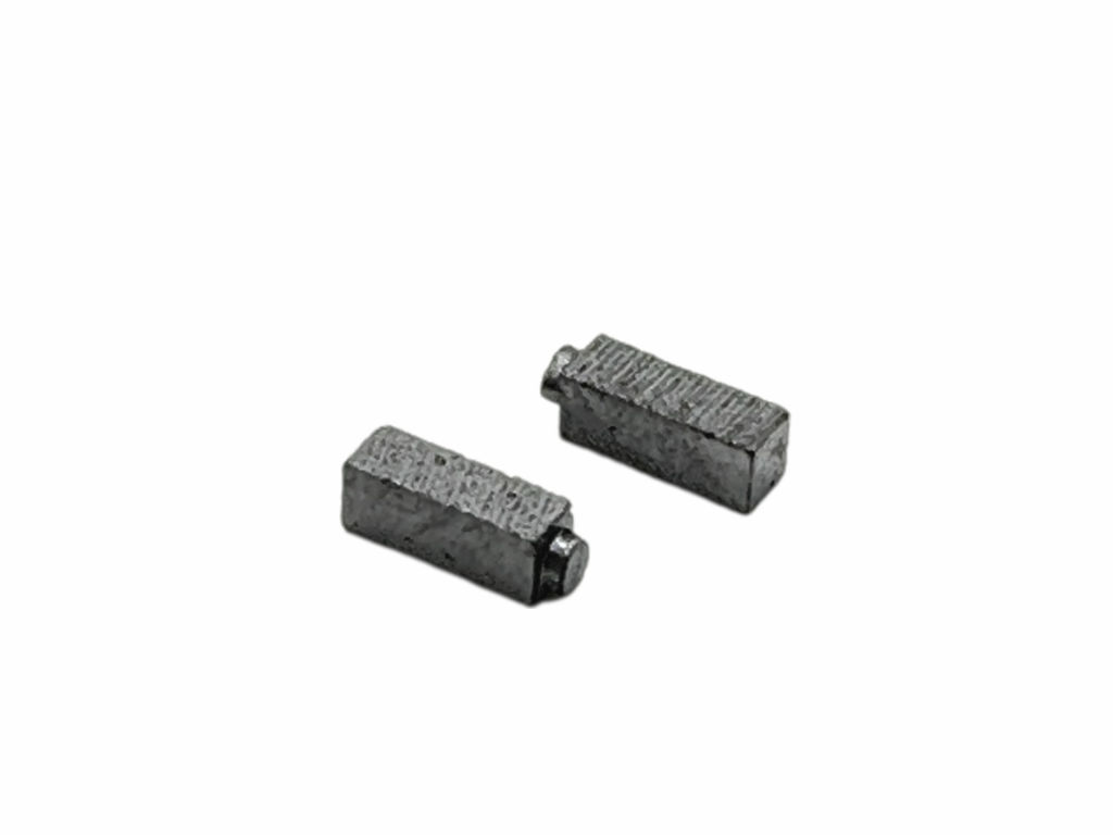 Uhlíky JUKI 2ks, 3,9 x 4,3 x 12,0 mm, s čepem 3,0mm, uhlíky do elektromotorů šicích strojů