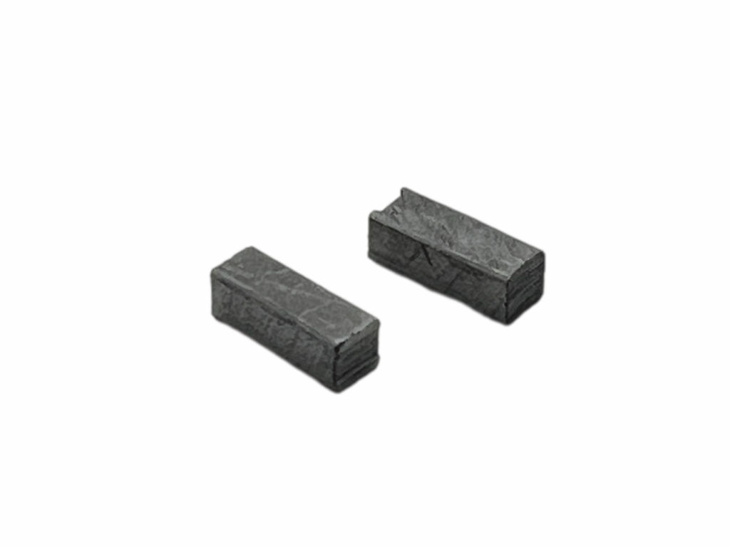 Uhlíky Pfaff 2ks, 5,0 x 5,0 x 13,0 mm, s drážkou, uhlíky do elektromotorů šicích strojů
